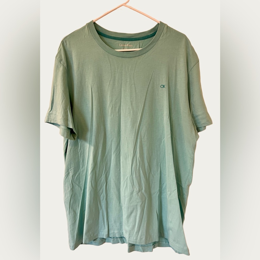 Calvin Klein Men's Light Teal Tee‎ Size XL